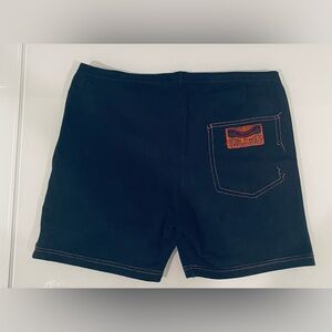 Women stretch black French Shorts